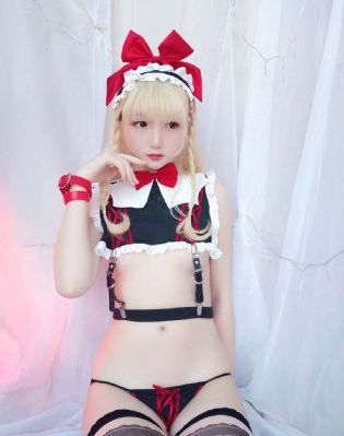 欧美时尚美女合集_高清高清免费观看