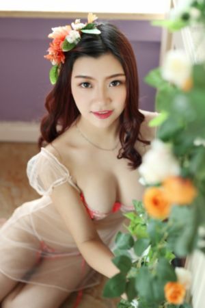 久久久久久久久久一毛喷水_720影视在线观看