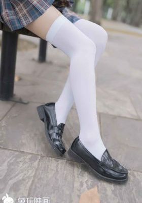 欧美羽绒服女长款_BD韩语在线视频观看