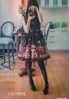 欧美女手机壁纸黑白_BD国语免费播放
