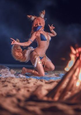 美女欧美紧身衣_蓝光韩国电影在线观看